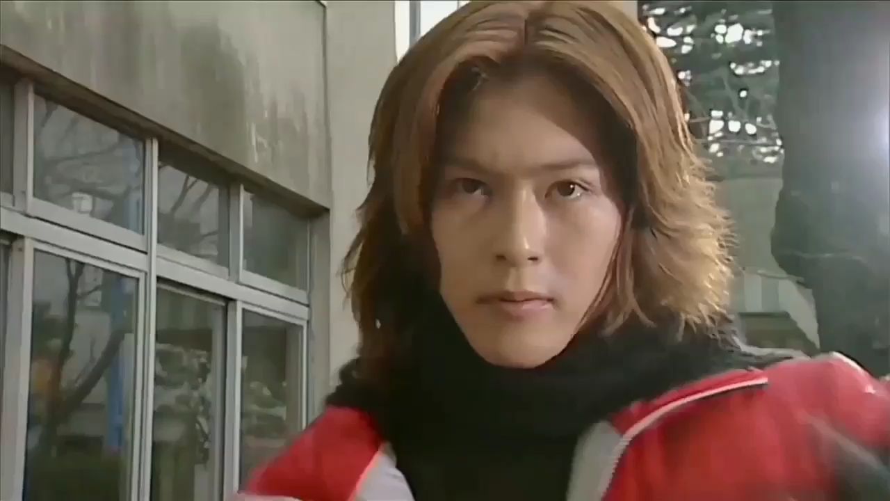 假面骑士龙骑 全骑士全形态变身+必杀加各种降临合集